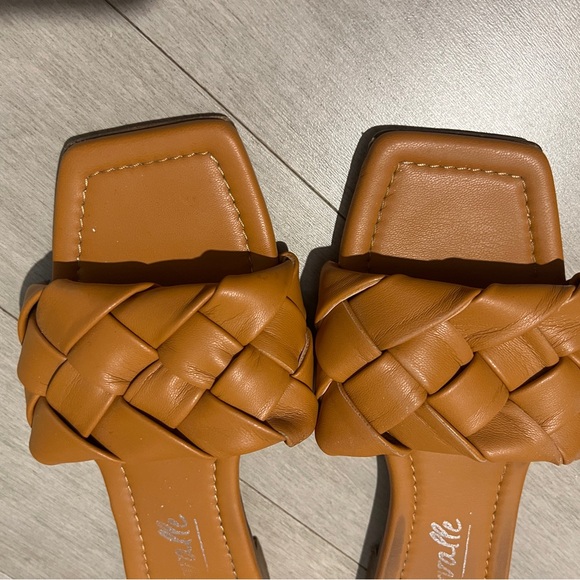 L'INTERVALLE Tan Braided Slide Sandals - Picture 3 of 5